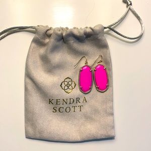 Kendra Scott Elle earrings